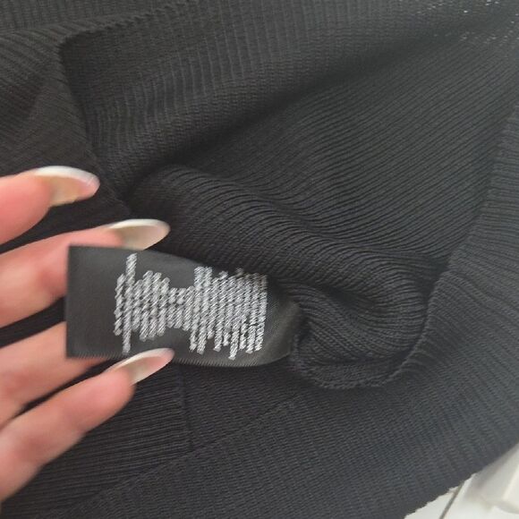 Alice + Olivia Womens Polo in Black and Cream - Picture 7 of 11